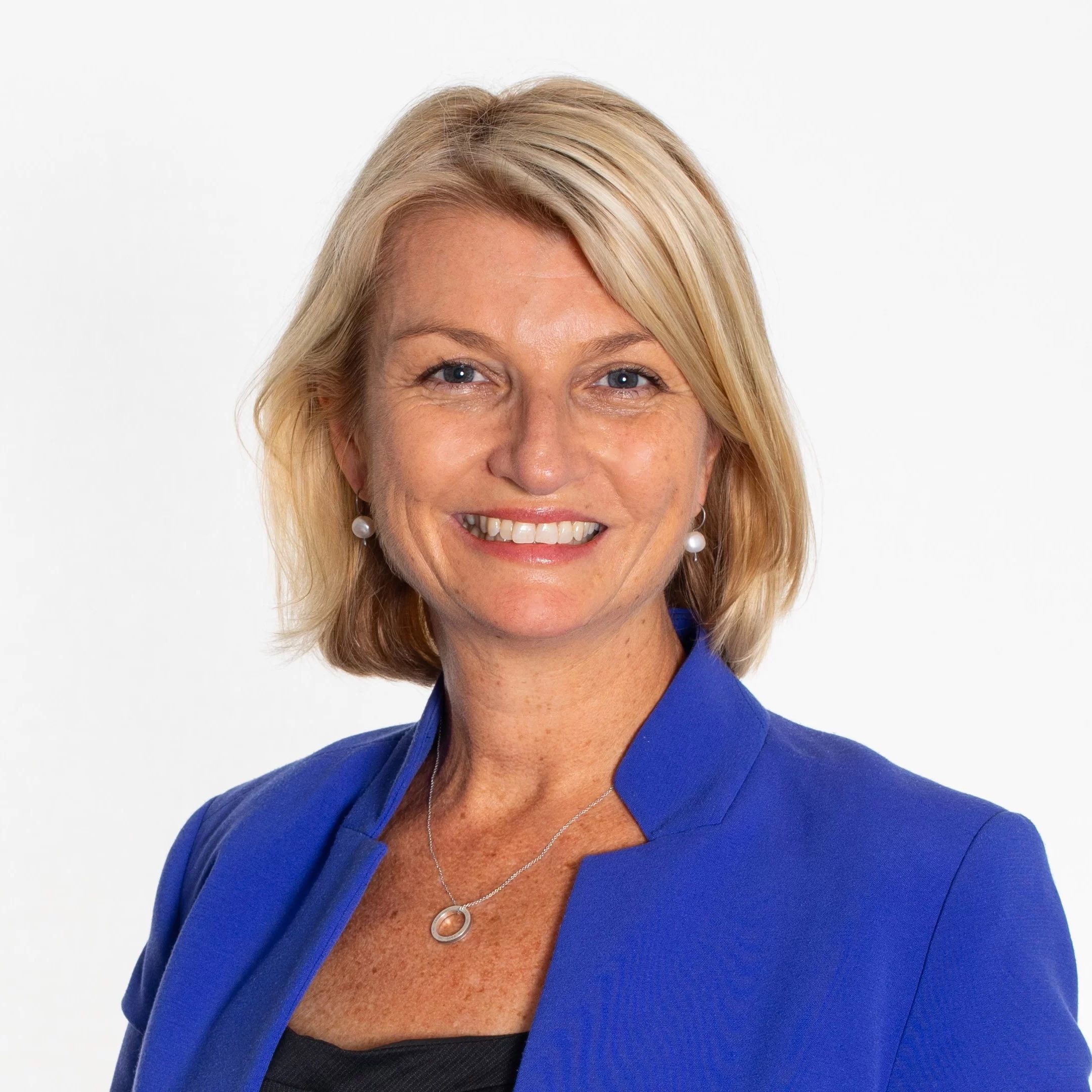 Head_Shots_EDIT_0009_Lindall West EDIT